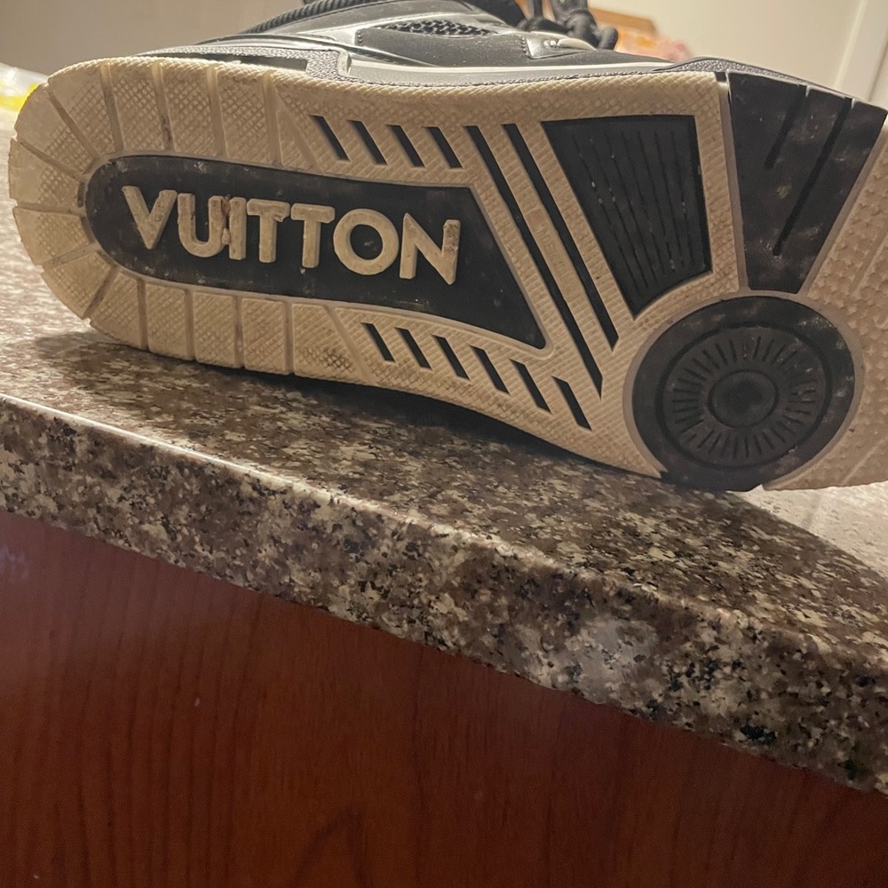Louis Vuitton Black Sneakers